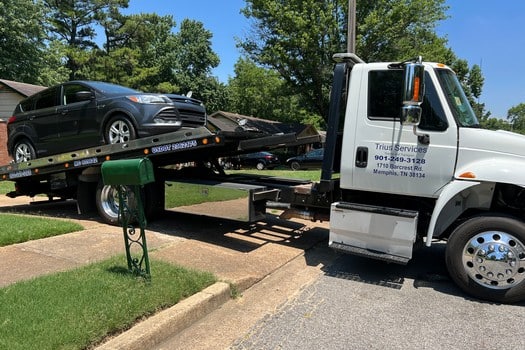 Car Towing in Bartlett Tennessee