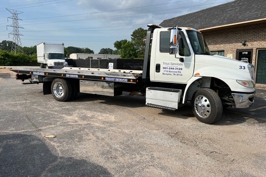 Light Duty Towing in Bartlett Tennessee