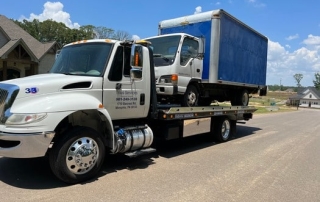 Light Duty Towing-in-Cordova-Tennessee